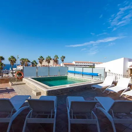 Vila Lovely 4-Bed Villa In Costa Adeje Costa Adeje (Tenerife)